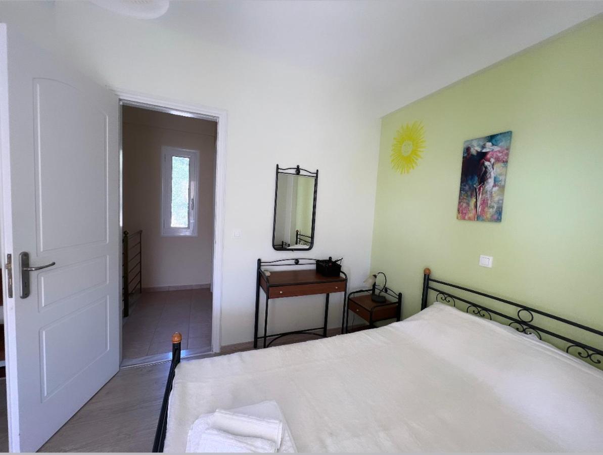 Maisonette Sea View , Finikounda Luaran gambar